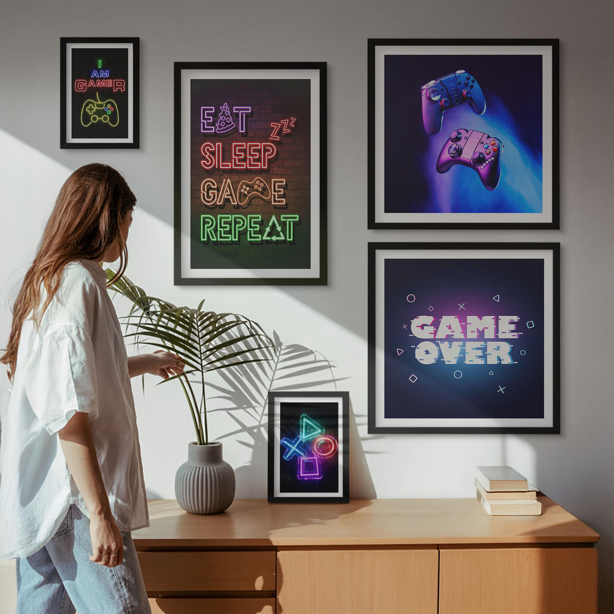 WANDBILDER 5er-Set - 50x50 cm & 20x30 cm & 40x60 cm Schwarzer Rahmen - Gamepads, Spielersymbol-Untertitel - Schwarz, Kunststoff (40/60cm) - ArtPrintCave