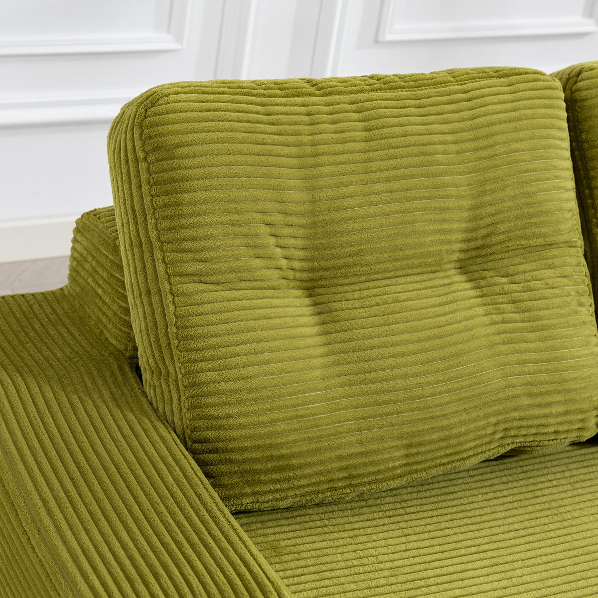 2-SITZER SOFA Cord Olive mit Getränkehaltern und Seitentaschen - Grün, Textil (136/82.5/80cm) - WISHDOR