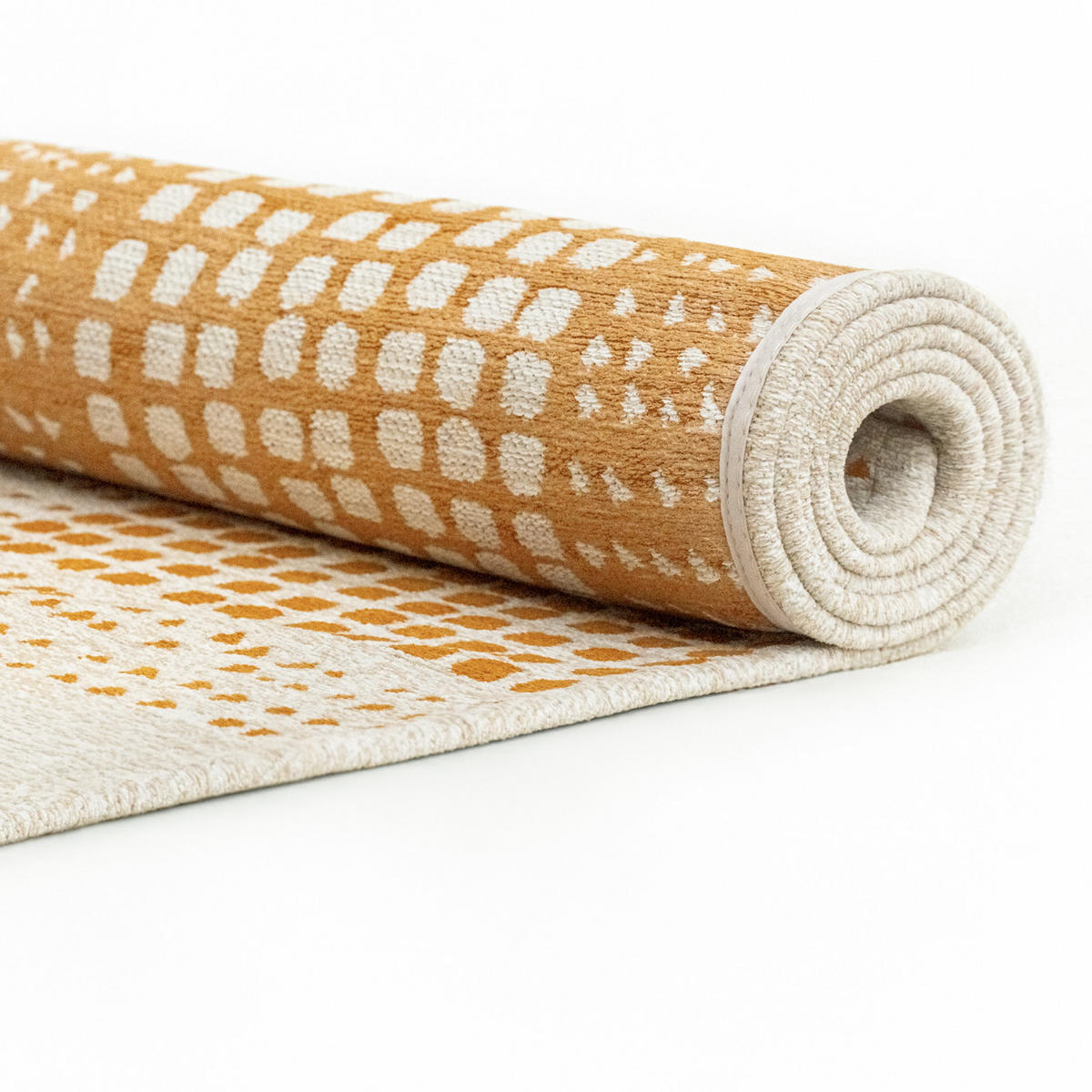 PREPROGA Zen Garden Pomelo 200/280 cm - oranžna, umetna masa/tekstil (200/280cm) - Louis De Poortere