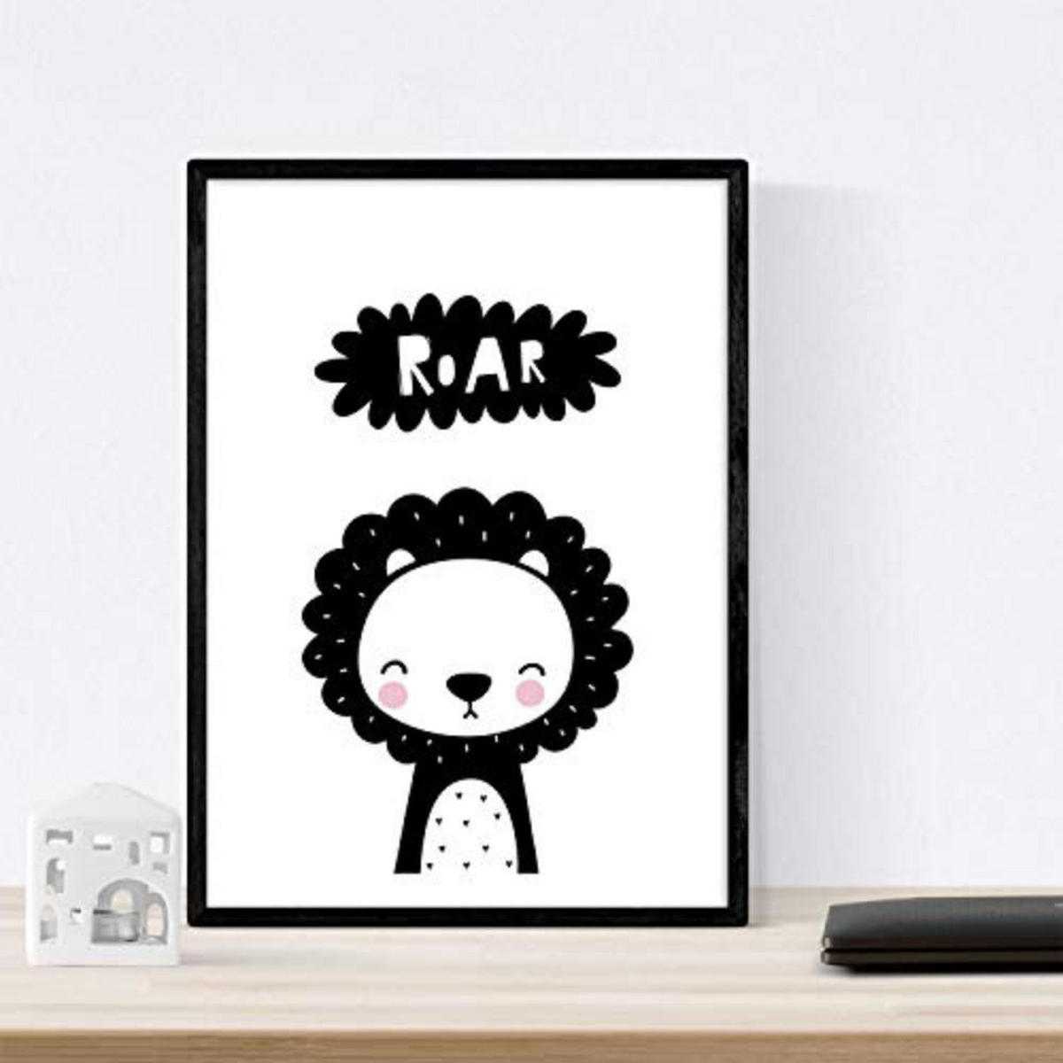 POSTER Set mit 4 Fuchs, Leon, Wal und Pinguin Tieren A4 Schwarzer Rahmen - Schwarz, Papier (29.7/3cm) - Nacnic