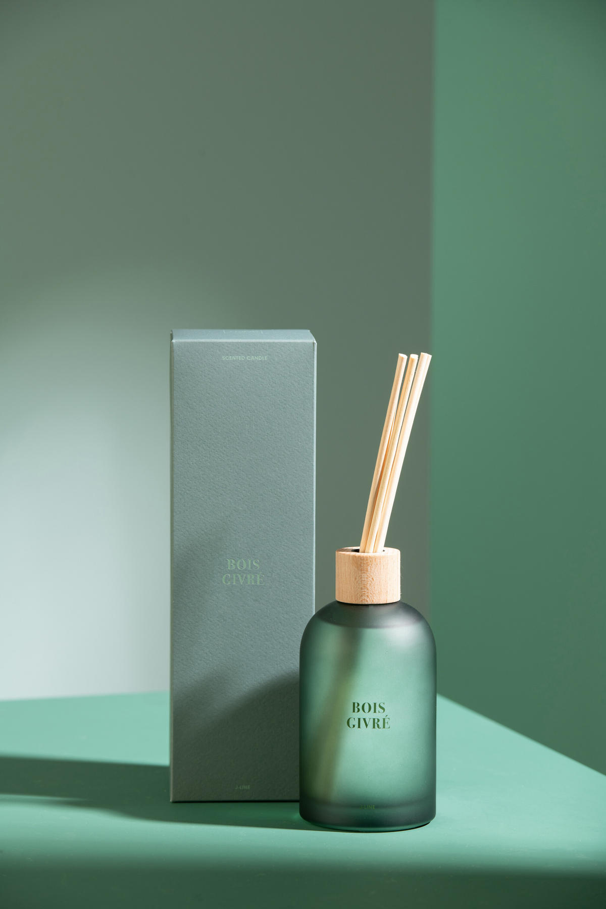 DUFTSPENDER HAUSPARFUM ACCORDS ESSENTIELS - Grün - 250 ml - Grün, Paraffin (7.5/27.5/7.5cm) - J-Line