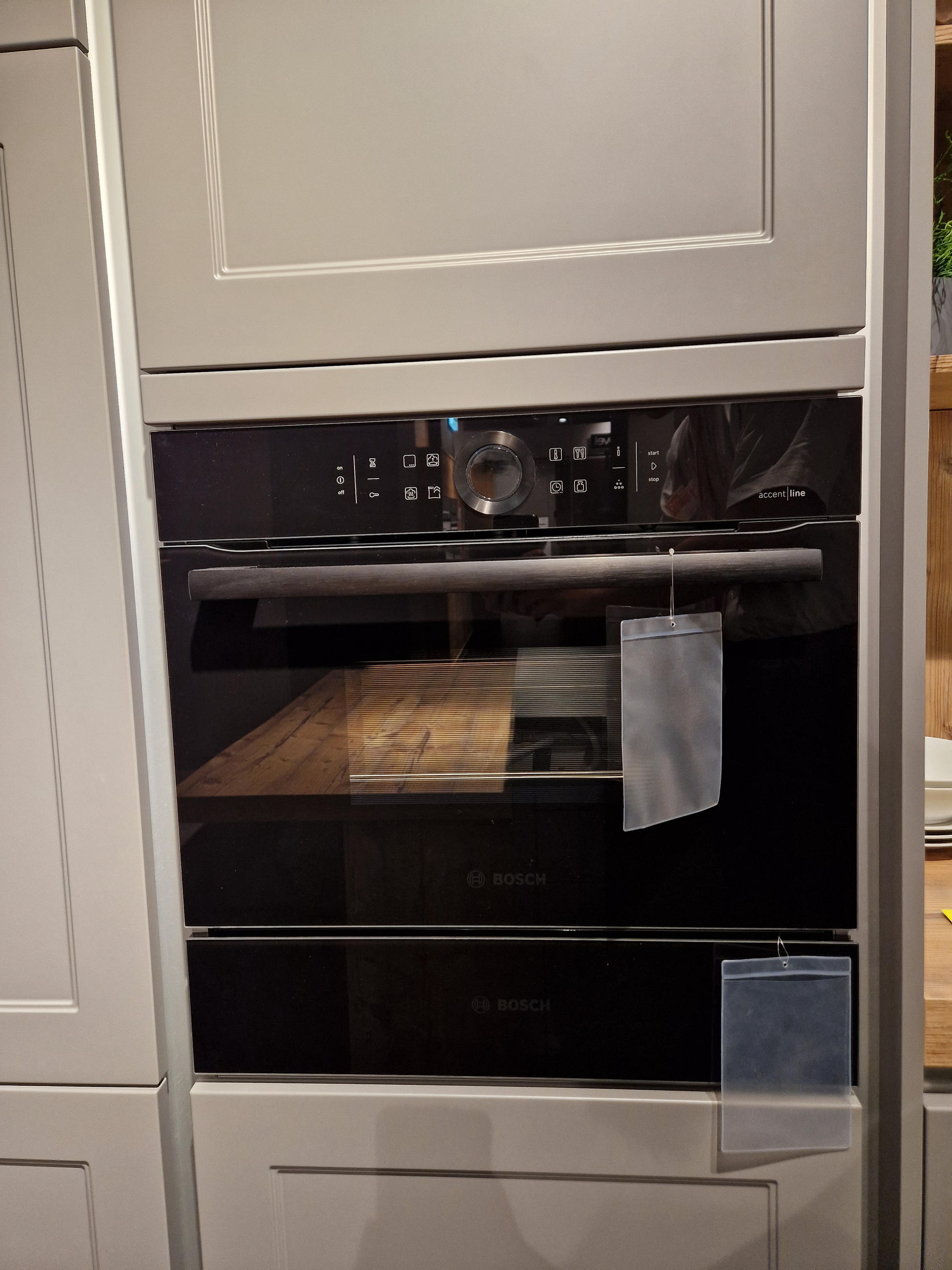 BOSCH Dampfgarer + Wärmelade - Bosch