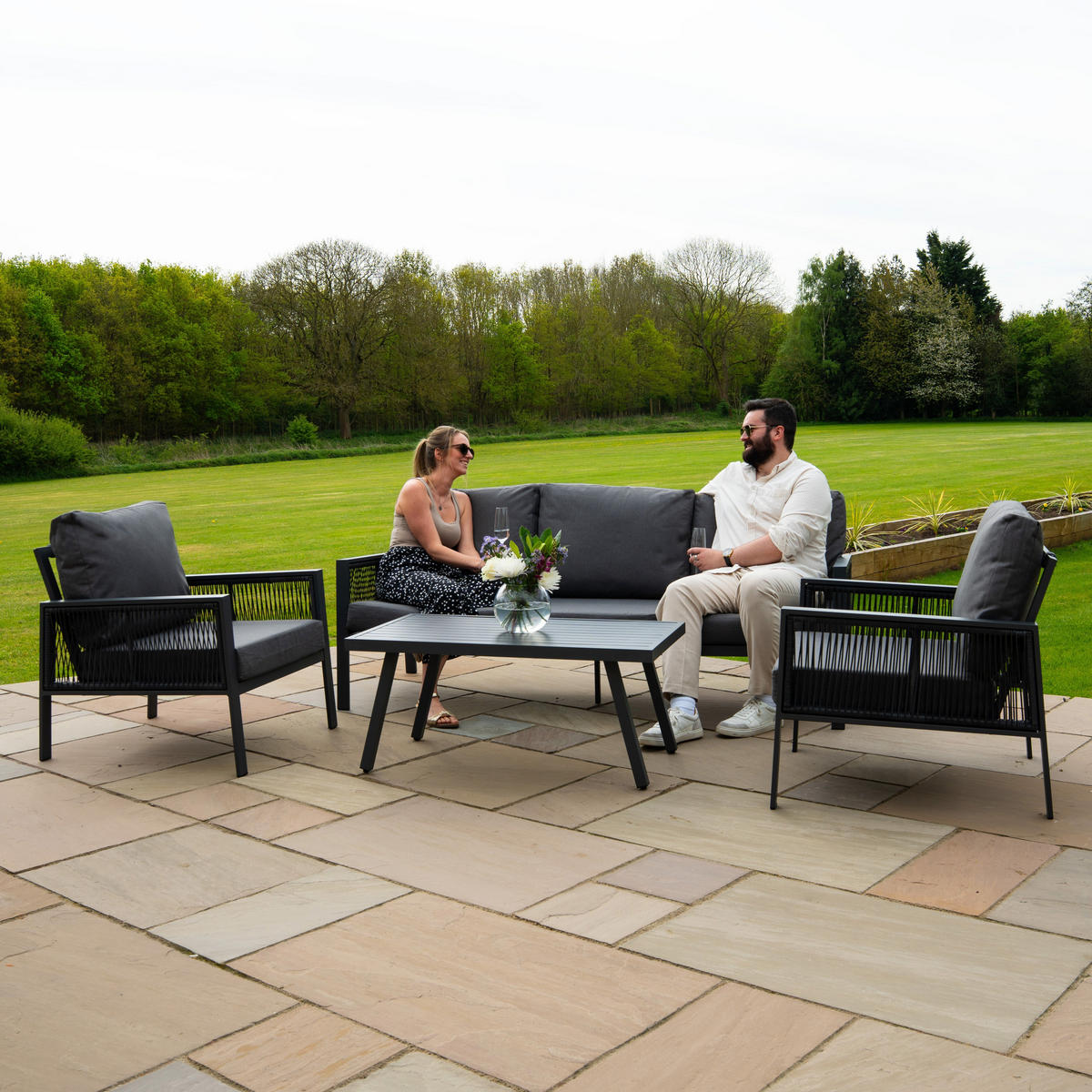 SOFAGARNITUR 4-teilige Aluminiummit schwarzer Rattan-Aufbewahrungsbox Anthrazitgrau - Anthrazit, Metall