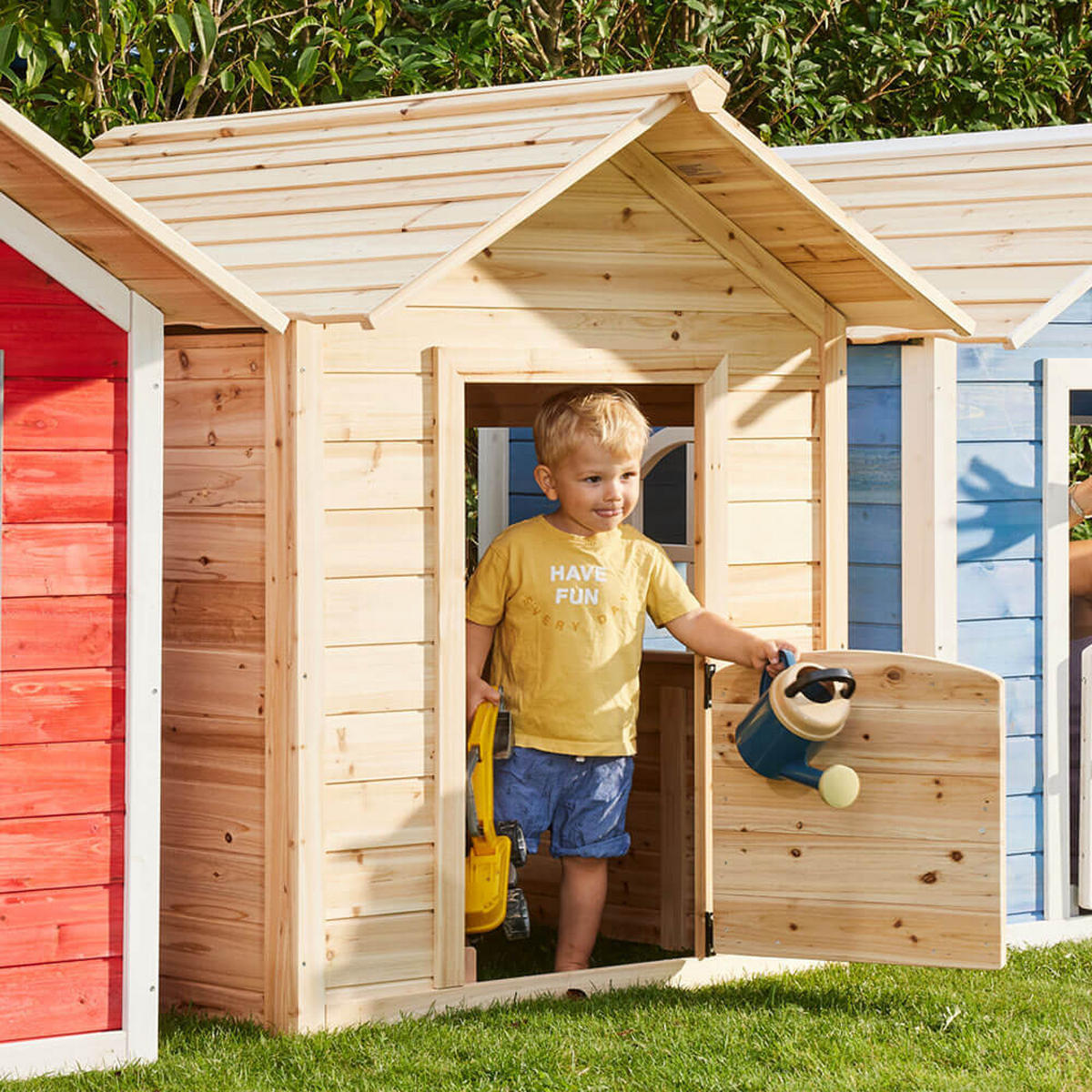 SPIELHAUS DER GROSSE PALAST - 106 x 111 cm Natur mit Bank - Naturfarben, Holz (118.2/132.5/111cm) - Home Deluxe