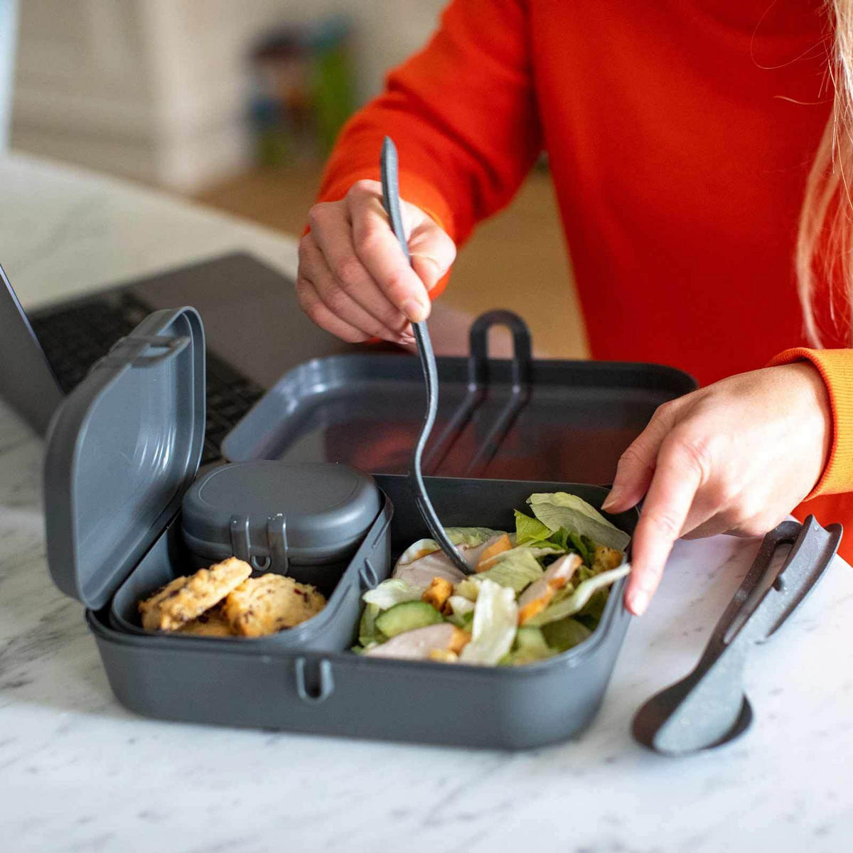 LUNCHBOX-SET INKL. BESTECK Pascal Ready nature ash grey - Dunkelgrau, Kunststoff (16.6/6.2/23.2cm) - Koziol