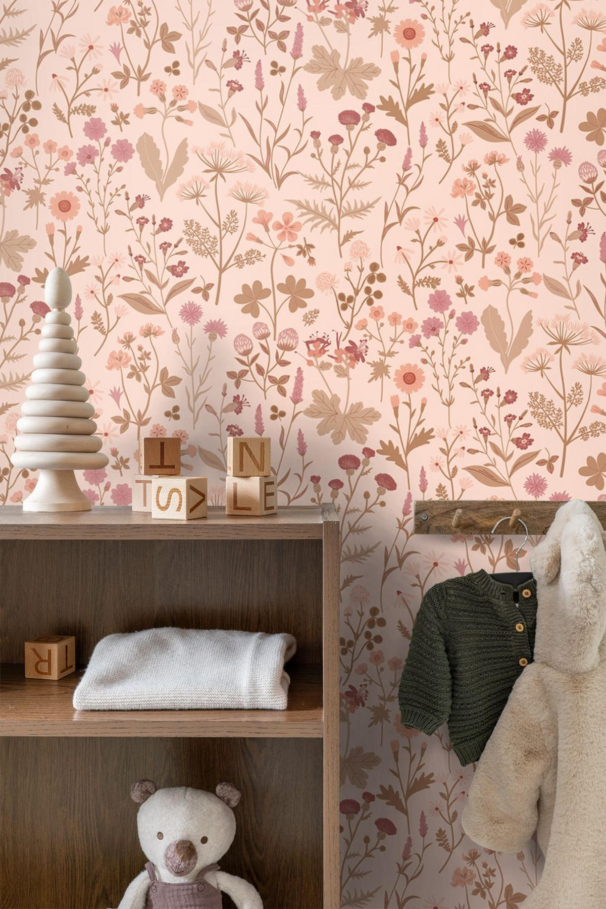 TAPETE Feldblumen 50 x 900 cm - Pink, Papier (50/900cm) - ESTAhome