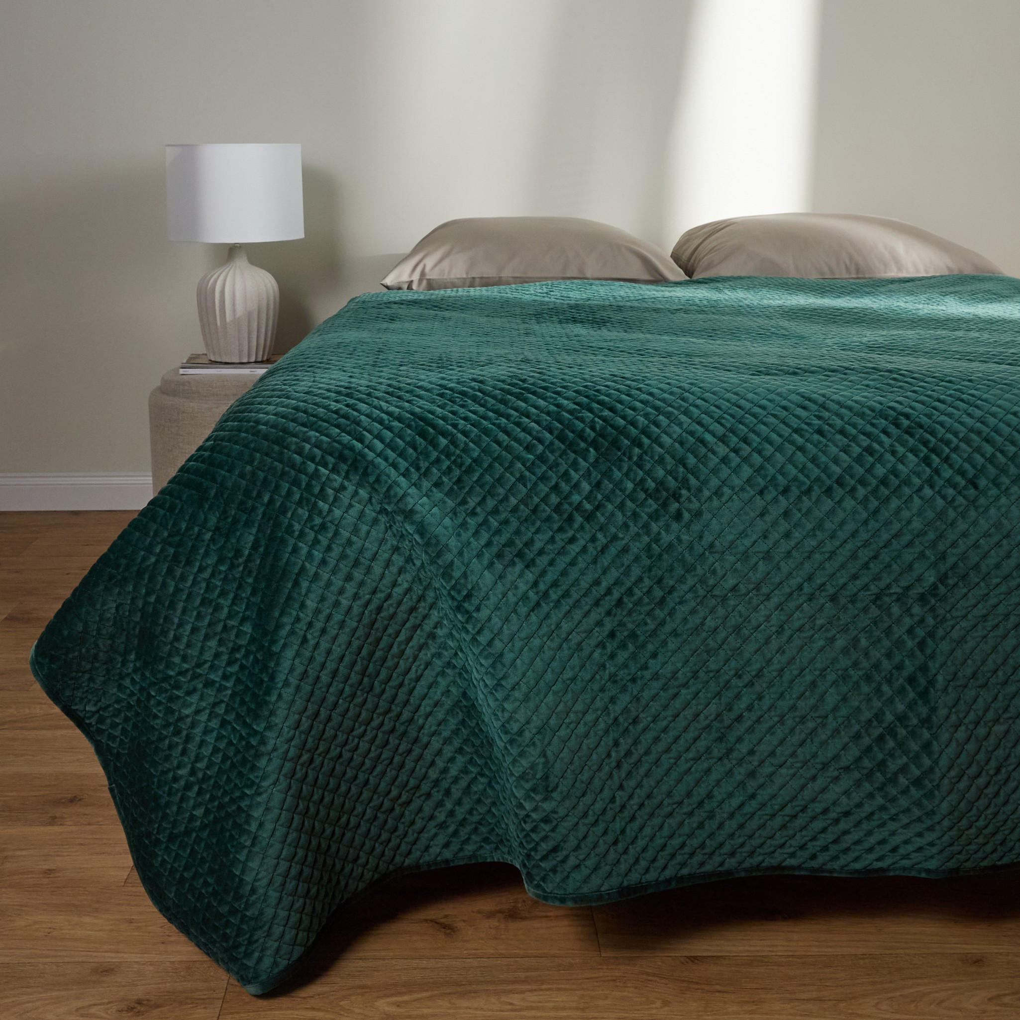 TAGESDECKE Plums - Dunkelgrün, Textil (200/220cm) - home&you