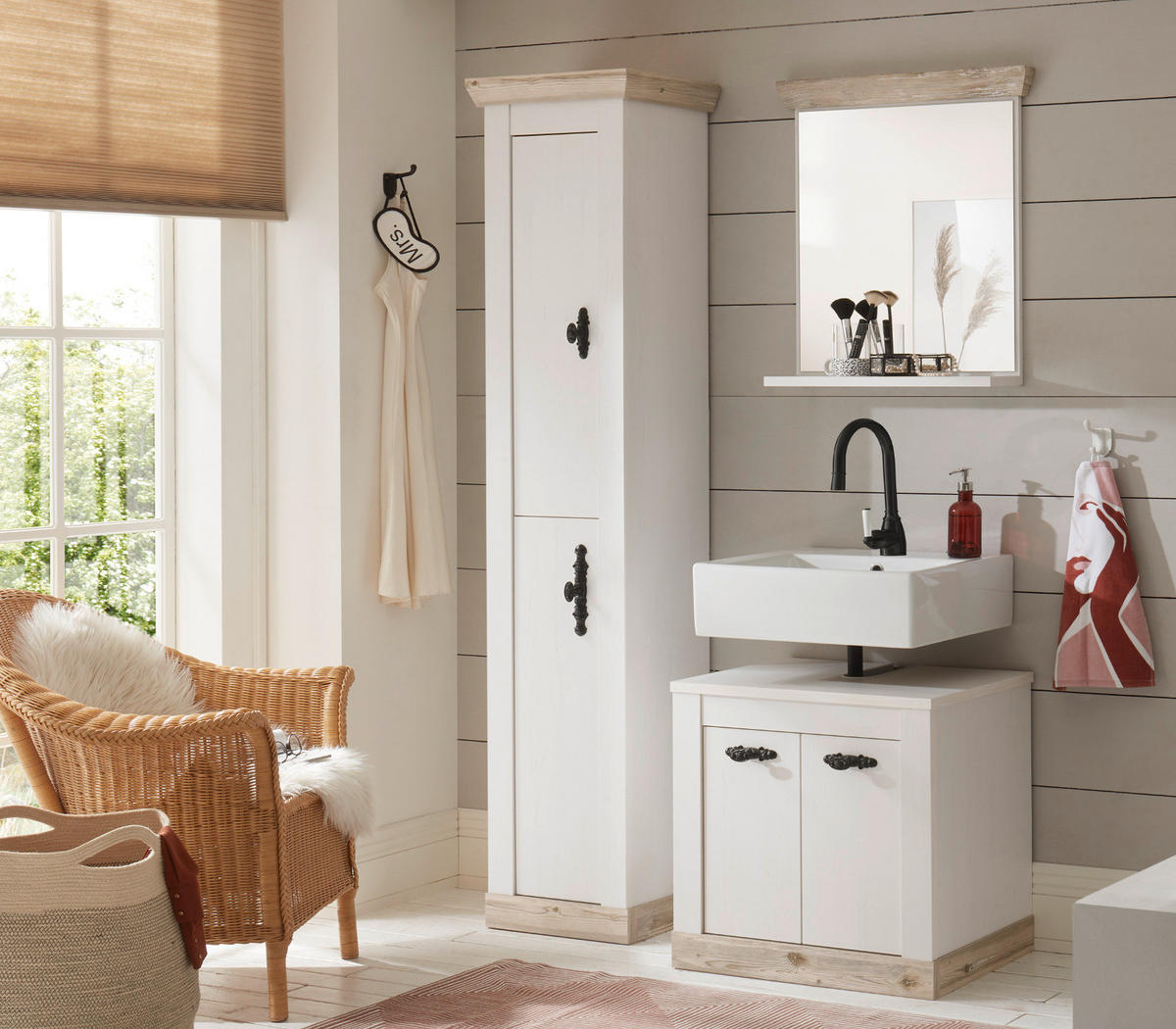 BADKOMBINATION Pinie weiß, Oslo Pinie Landhaus, Badmöbel Set 3-tlg., 122 x 200 cm - Dunkelgrau/Weiß, Holzwerkstoff/Metall (122/200/46cm) - Furn.Design