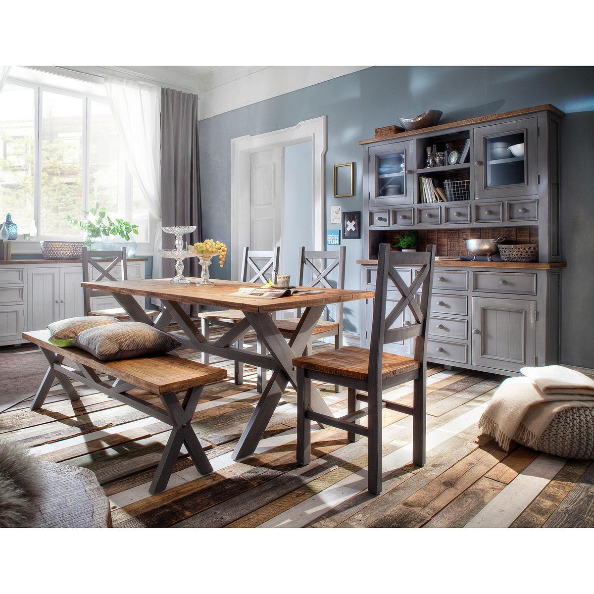 BUFFETSCHRANK - Kiefer massiv - Grau, Holz (159/200/40cm) - home24