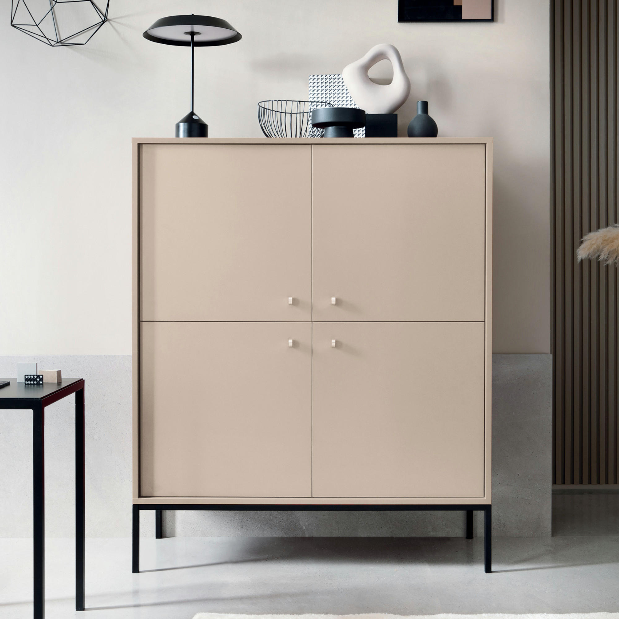 SIDEBOARD MONCTON KOM1-4D Metalgriffe, Beige - Beige, Holzwerkstoff/Kunststoff (104/125/39cm) - Komodee