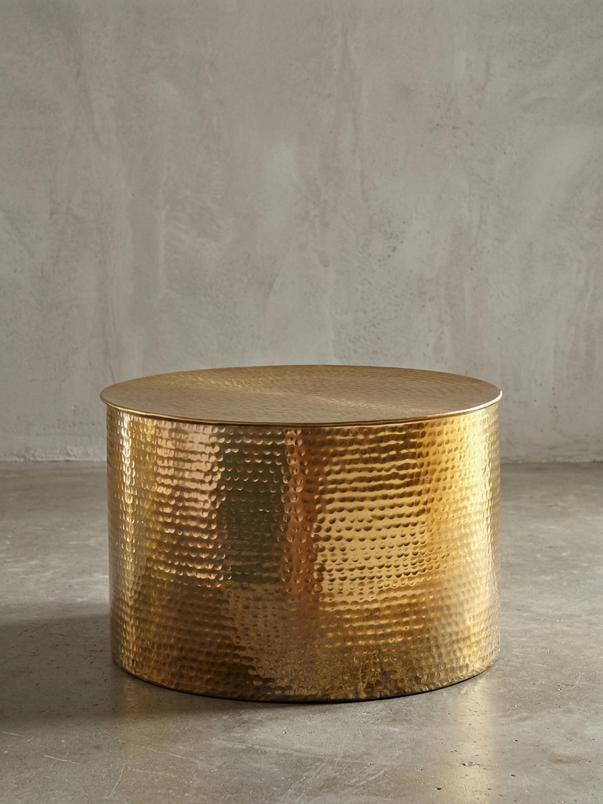 COUCHTISCH Orientstil Hammerschlag-Aluminium, Gold 61x61x40 cm - Goldfarben, Metall (61/61/40cm) - KADIMA DESIGN