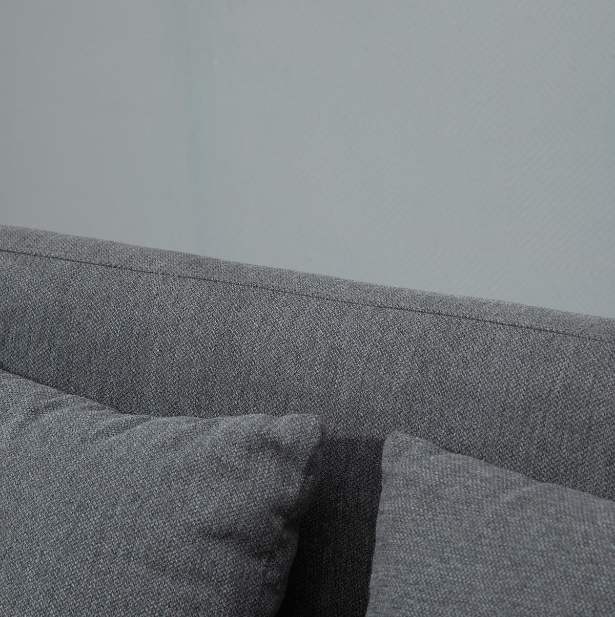 SOFA 2-Sitzer mit 2 Kissen 130 cm Grau - Grau, Holzwerkstoff (130/80/70cm) - Meubliv