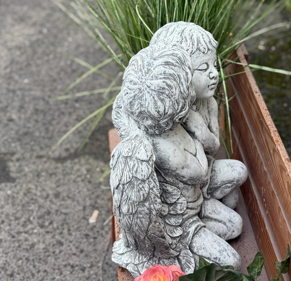 STEINFIGUR Engelpaar Engel frostfest, massiv - Grau, Stein (36/40/24cm) - stoneandstyle