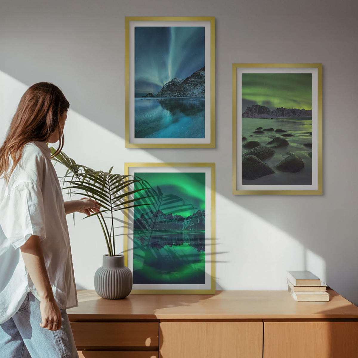 BILDER SET 3er Set - 40x60 cm Goldrahmen - Winterlandschaft der Aurora borealis - Goldfarben, Kunststoff (40/60cm) - TULUP