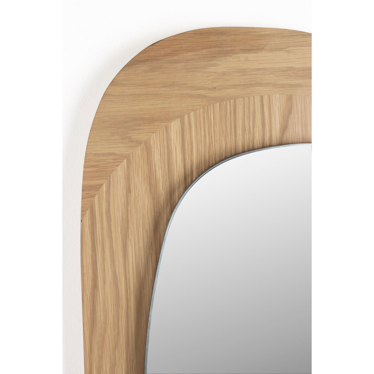 WANDSPIEGEL Ember Naturel - Naturfarben, Holz (37/60/2.8cm) - Zuiver