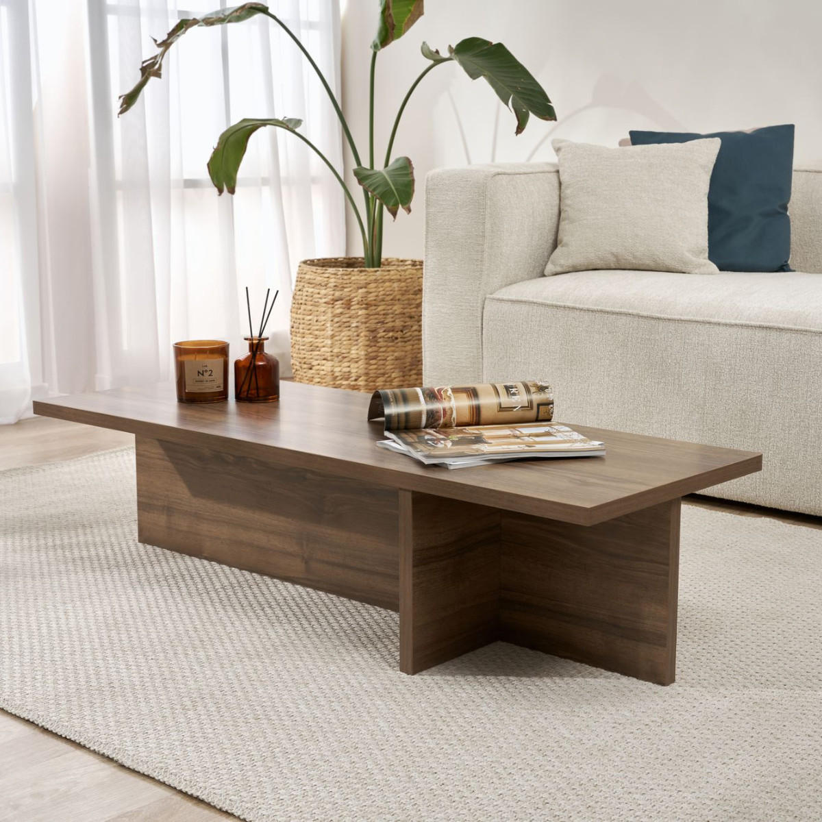 COUCHTISCH mit rechteckiger Platte und asymmetrischem Fuß L120 cm - HARBOR - Naturfarben, Holzwerkstoff (50/45/30cm) - Calicosy