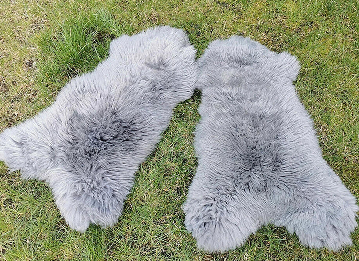 LAMMFELL Öko bunt gefärbt weich Fell Teppich Grau ca. 110 cm - Grau, Fell (60/110cm) - Provellus