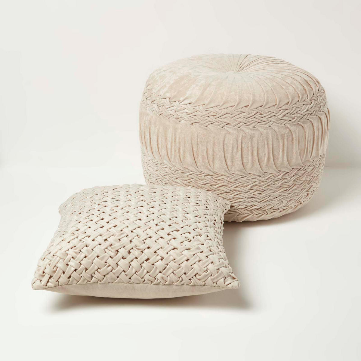 SAMTKISSEN Sofia creme 45/45 cm in Flechtoptik - Creme, Textil (45/45cm) - Homescapes