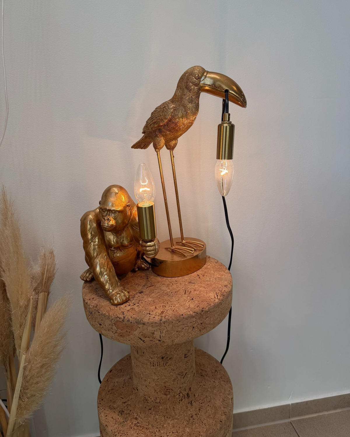 TISCHLAMPE Gorilla Gold Harambe - Messingfarben/Goldfarben, Kunststoff (20/15/21cm) - Beliani