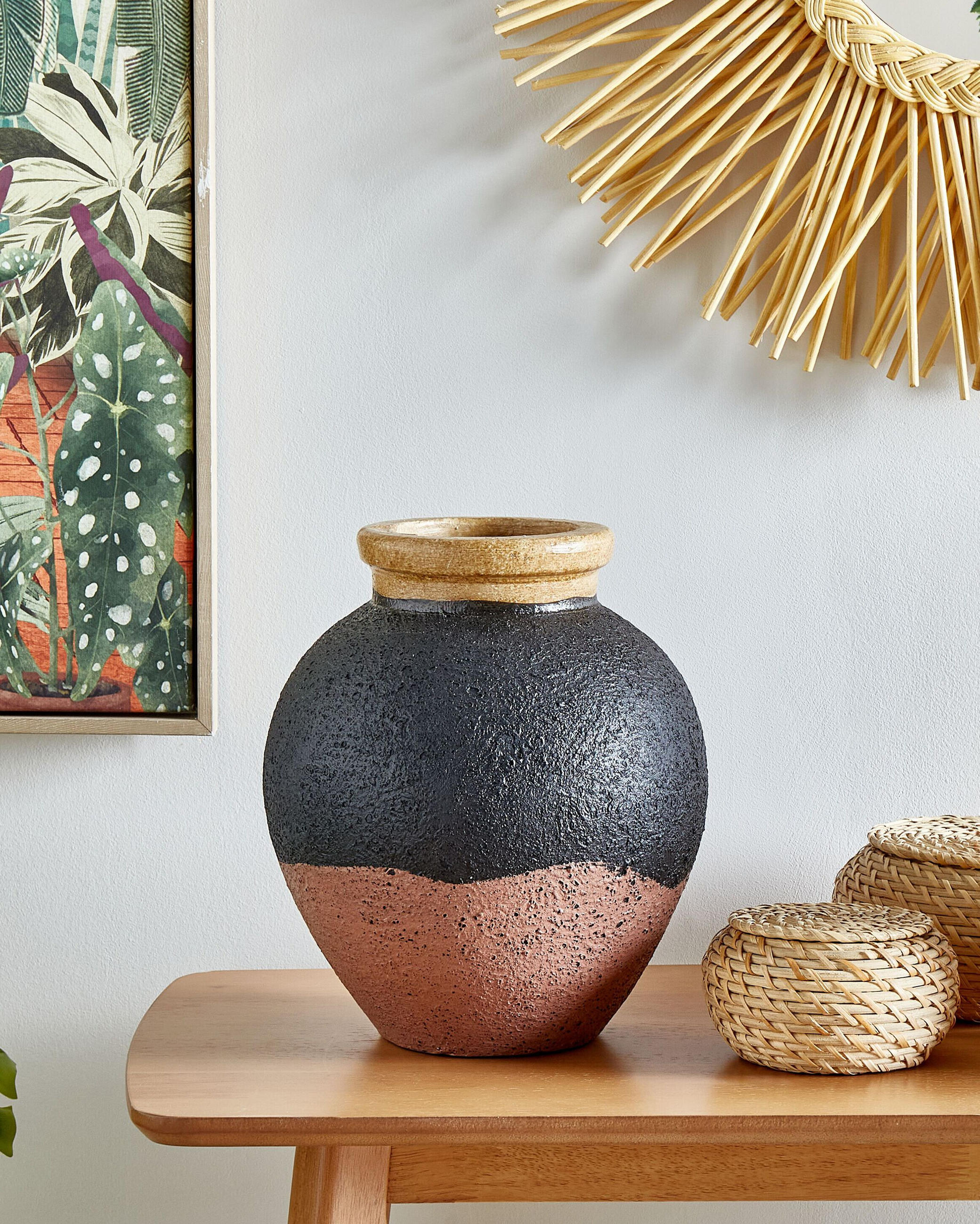 DEKOVASE Terrakotta schwarz Daulis - Schwarz, Stein (31cm) - Beliani