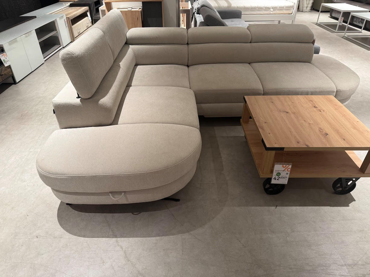 SAROKKANAPÉ OTIS-BUDAÖRS OUTLET - Xora