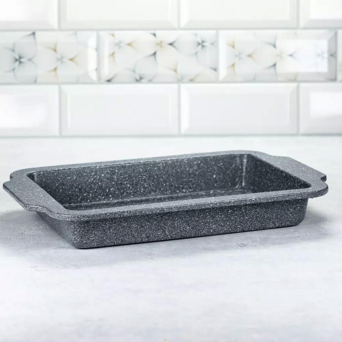 BACKFORM Grau 40.5/27/4.5 cm KB7383 - Grau, Metall (27/4.5/40.5cm) - Klausberg 