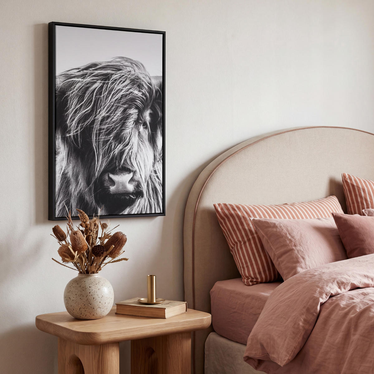 LEINWAND Bilder mit Rahmen - Kuh - Schottischer Hochländer - Schwarz - Weiß - Tier - Natur - Wildtiere - 40x60 - Schwarz, Textil (40/60cm) - MuchoWow