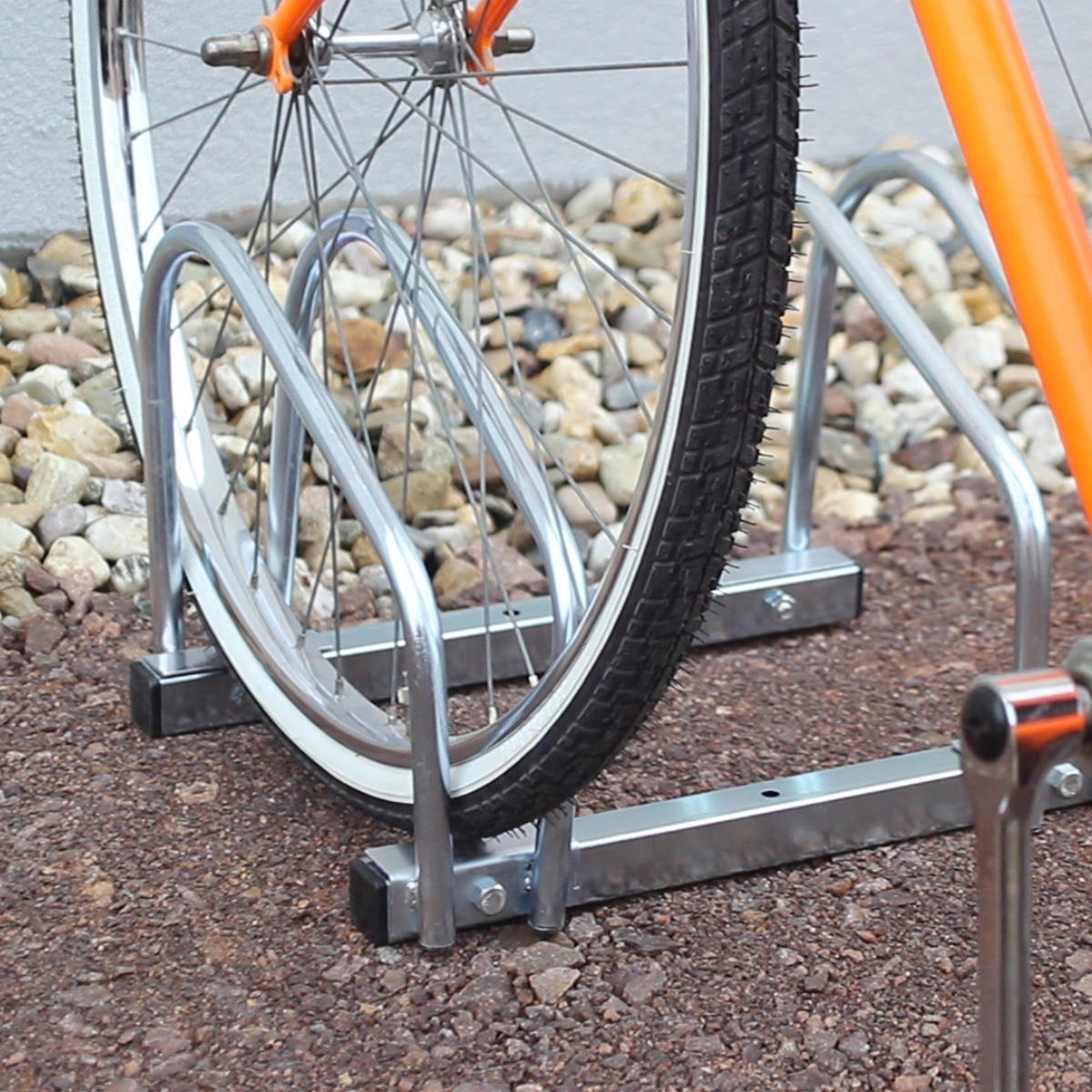 FAHRRADSTÄNDER Silber für 2 Fahrräder - Silberfarben, Metall (40/26/32cm) - Relaxdays