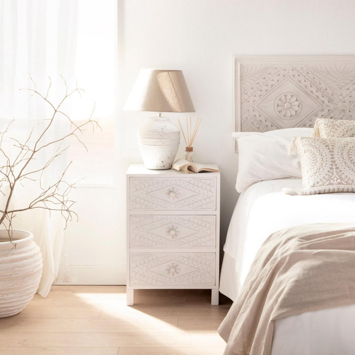 NACHTTISCH 3 SCHUBLADEN Sinta Weiß 45 cm x 66 cm - Weiß, Holzwerkstoff (45/66/35cm) - Klast Home