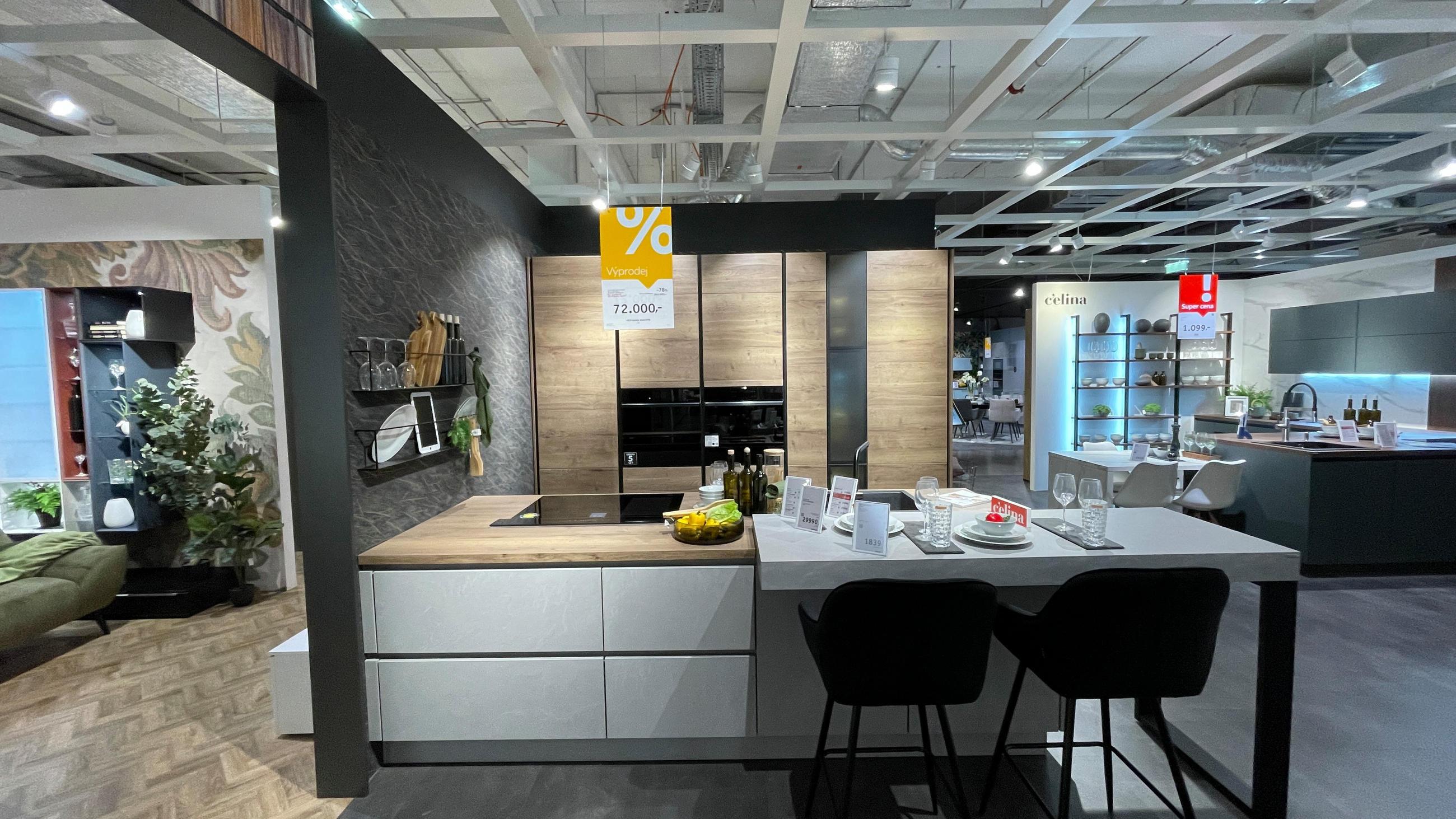 Vestavěná kuchyň - Celina