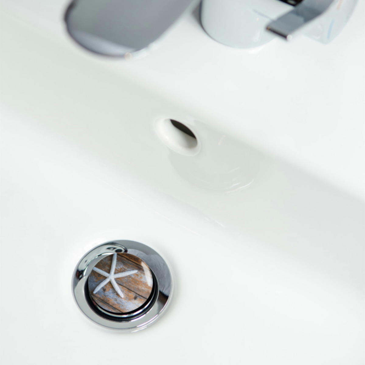 WASCHBECKENSTÖPSEL Bahia - Braun, Kunststoff/Metall (4/7/7cm) - Sanilo