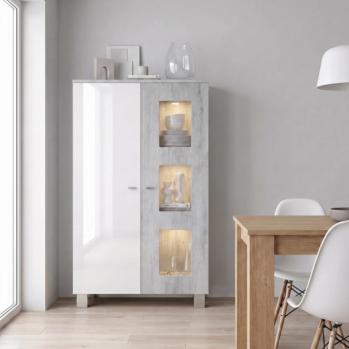 VITRINE Denjo Tür in Beton Oxid Optik - Hellgrau, Holzwerkstoff (71/129/35cm) - Vladon