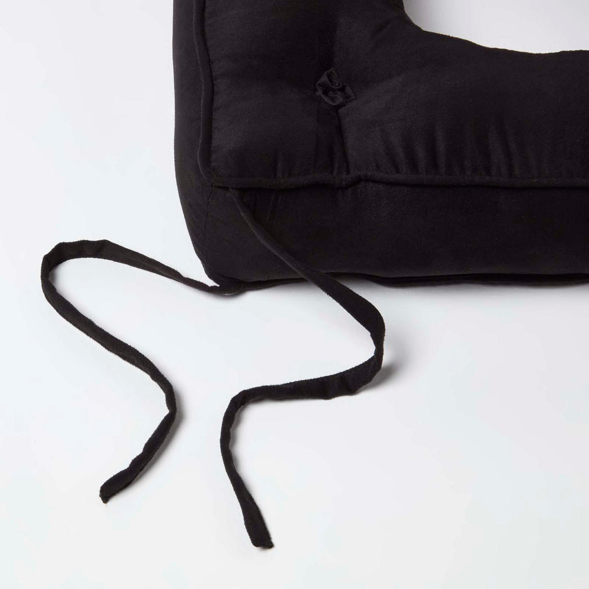 STUHLKISSEN 40/40/10 cm, schwarz mit Aussparung – Velours Entlastungskissen - Schwarz, Textil (40/40/10cm) - Homescapes