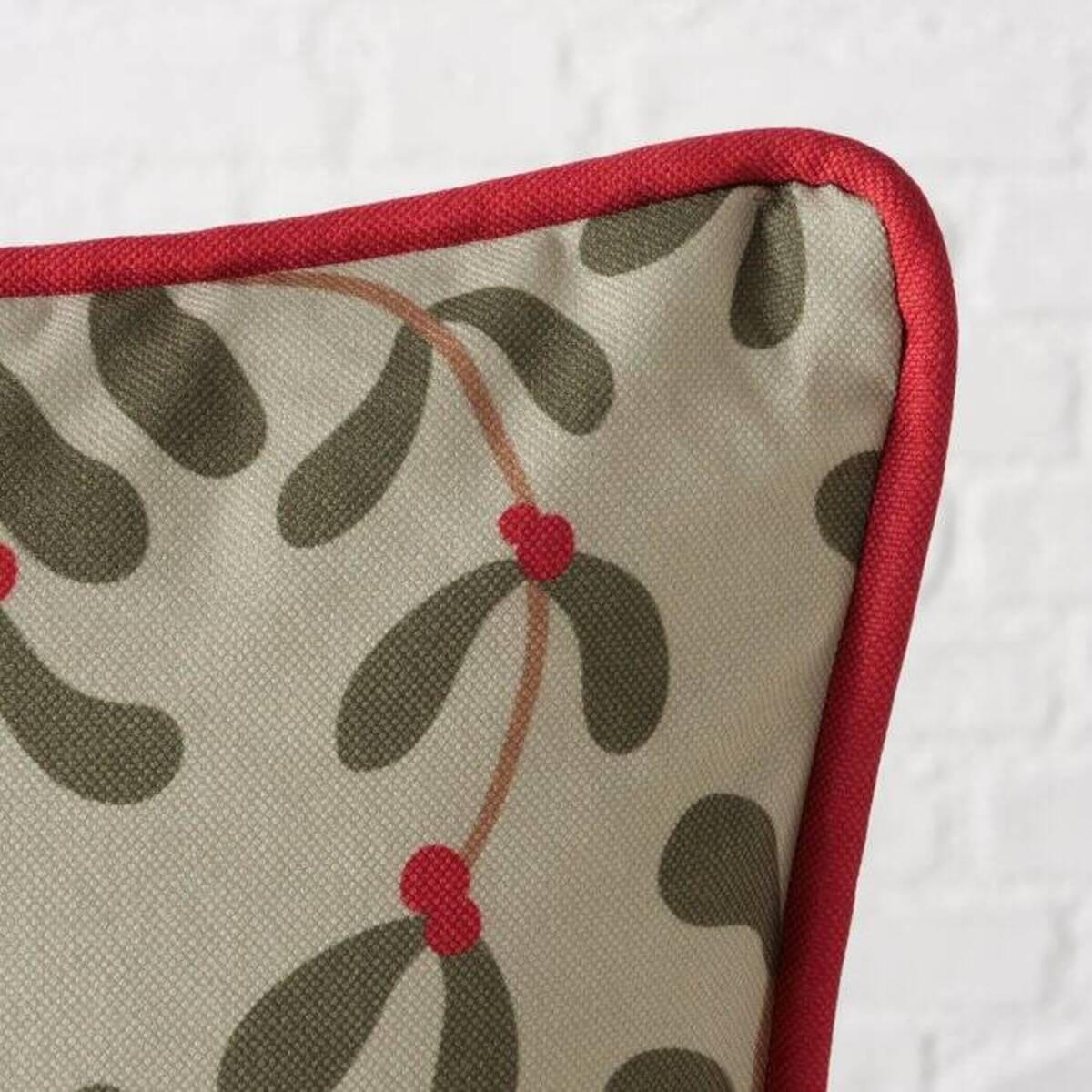 ZIERKISSEN Mistletoe 45/45 cm - Waldgrün, Textil (45/10/45cm) - Boltze Home