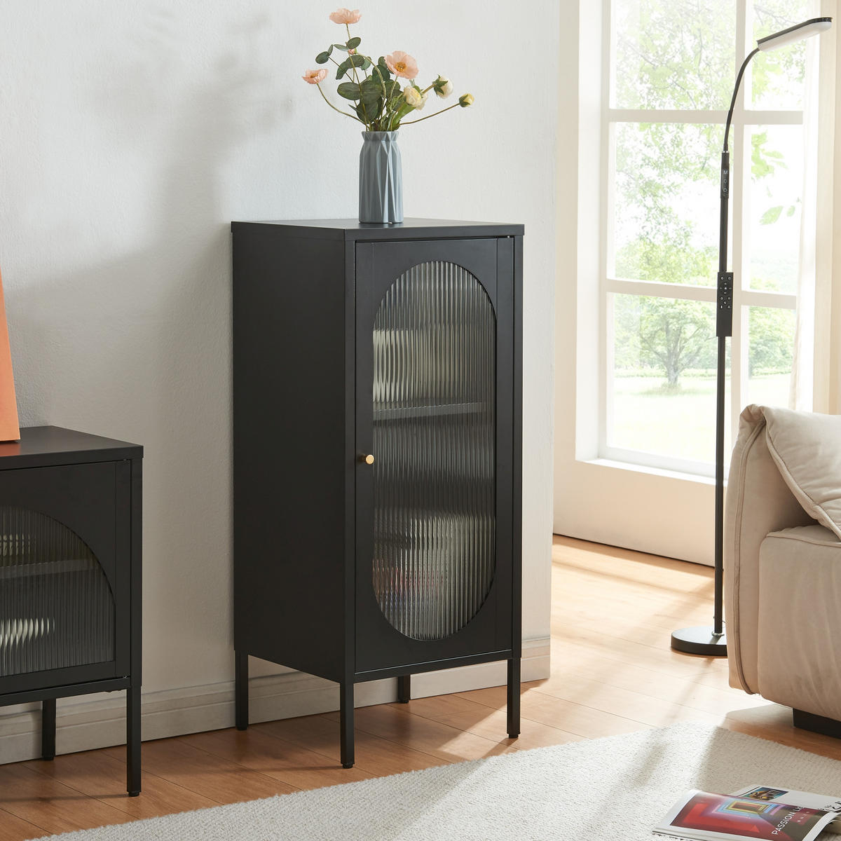 VITRINENSCHRANK Karlskrona - Schwarz, Glas/Metall (42.5/101.5/40cm) - [en.casa]