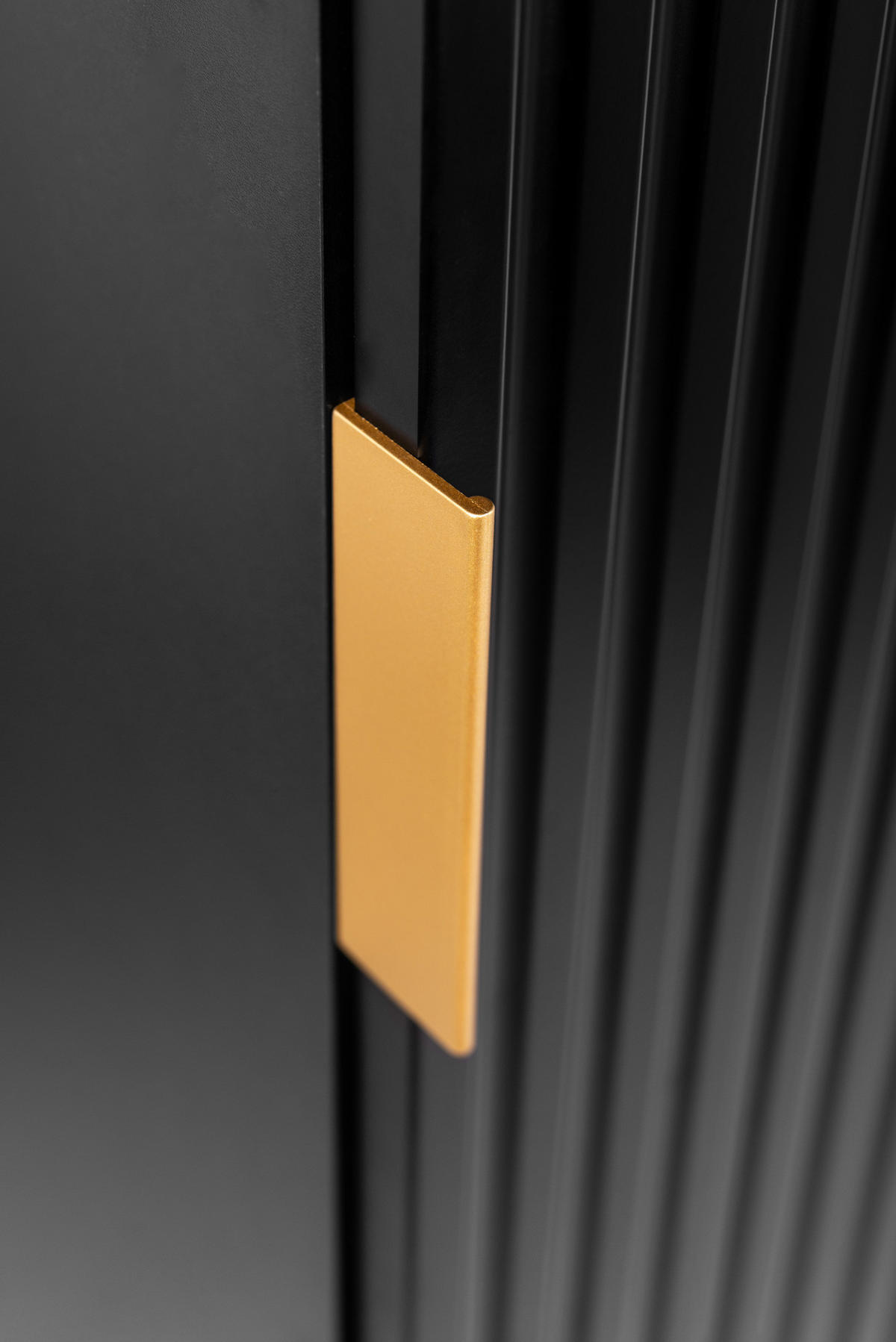 HÄNGESCHRANK Schwarz matt 35/136/27 cm - Schwarz, Holzwerkstoff (35/136/27cm) - Rodan