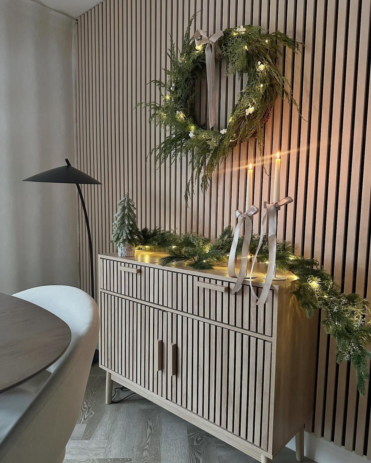 SIDEBOARD se 2 dveřmi Světle hnědý Lynwood - hnědá, kompozitní dřevo (100/80/35cm) - Beliani