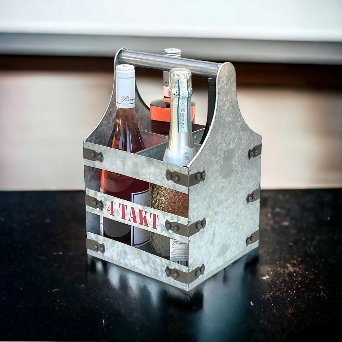 WEINTRÄGER 4 Takt für 4 Flaschen Metall Silber 22/20/33 cm - Grau, Metall (22/33/20cm) - DanDiBo