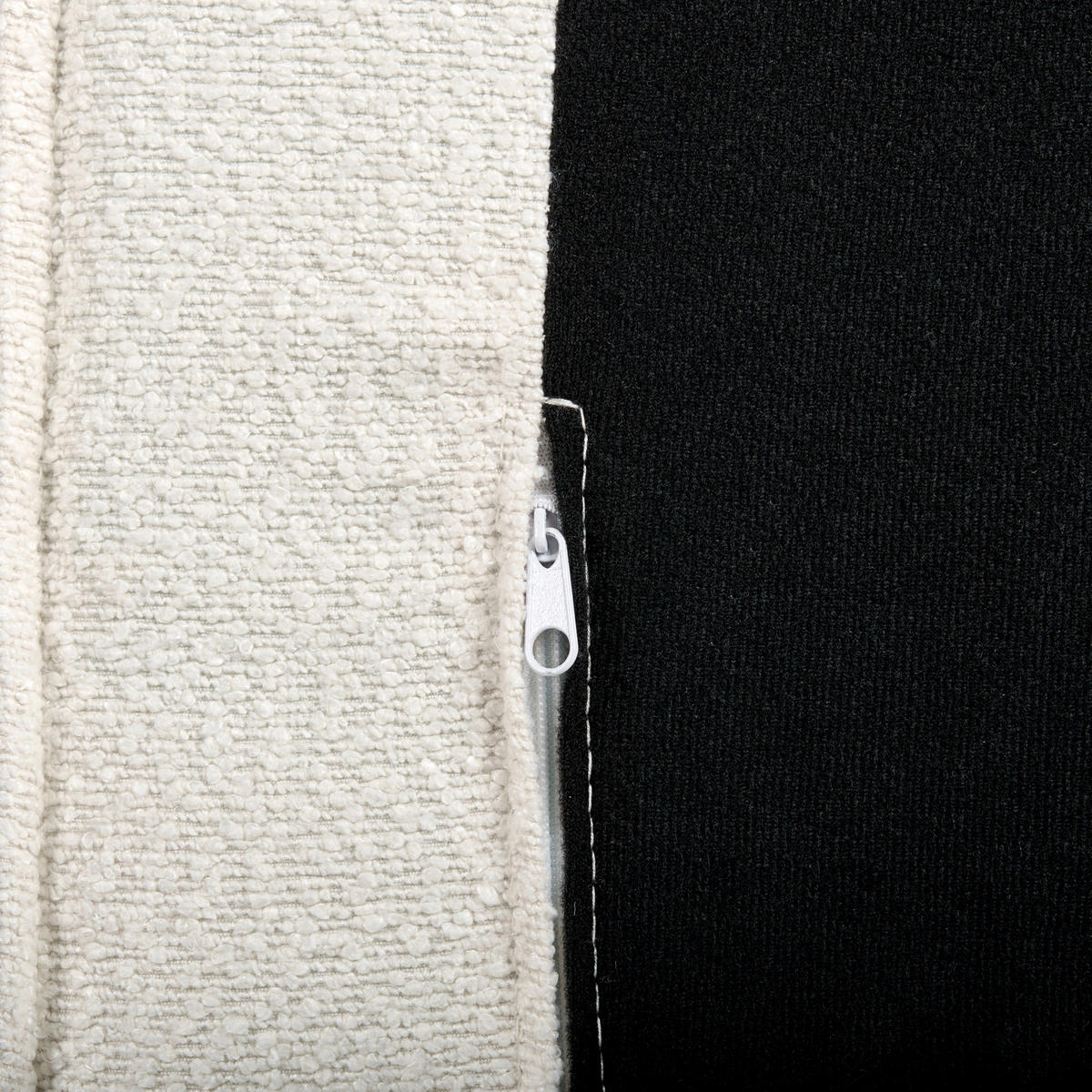 OTTOMANE Hellbeige Kolding - Beige/Schwarz, Textil (94/45/65cm) - Beliani