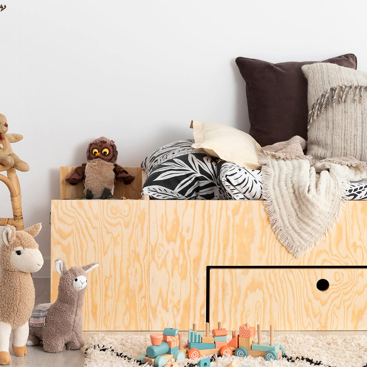 POSTEĽ 90/200 Tristan Prírodné drevo - hnedá, drevo (90/200cm) - Petits-meubles