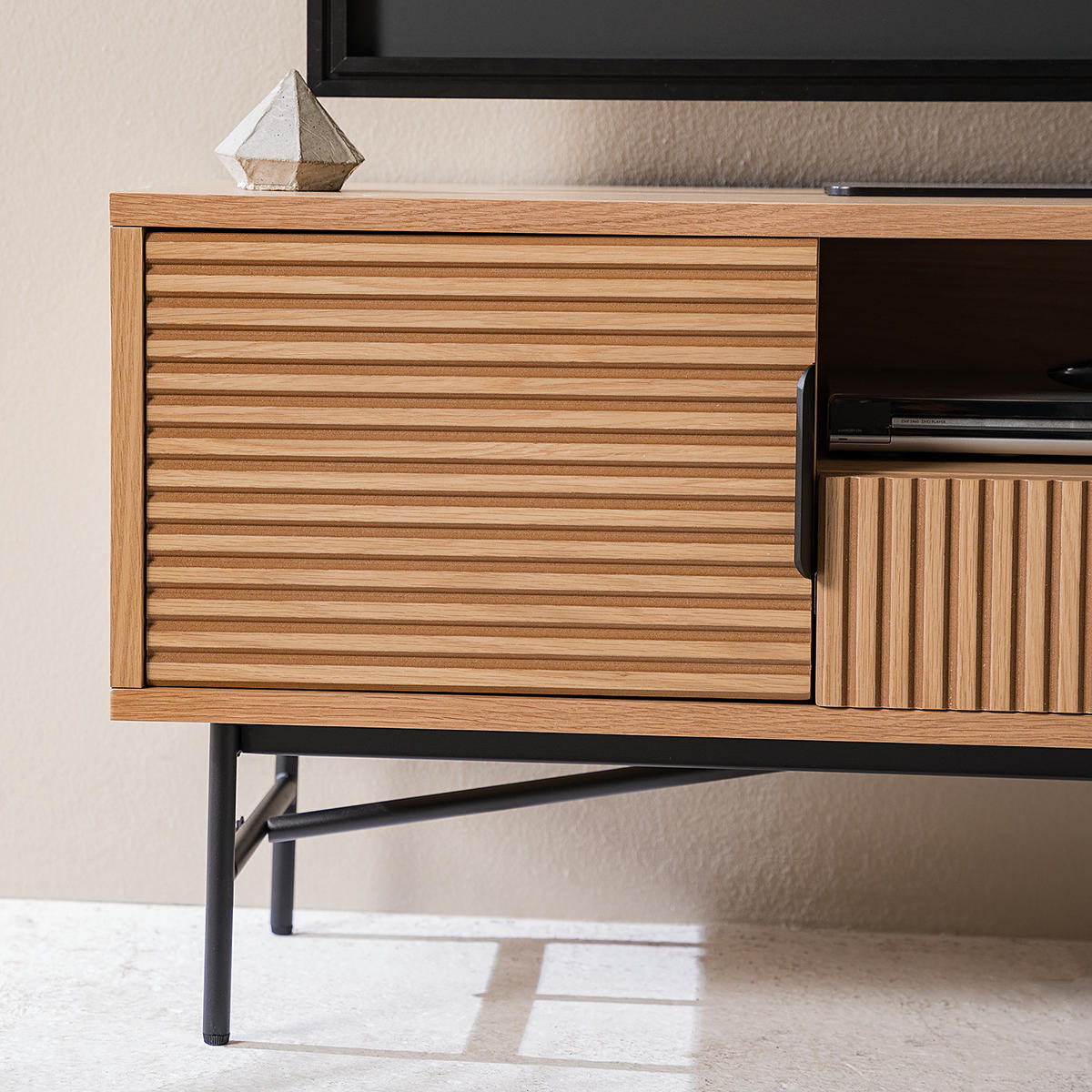 TV-LOWBOARD KNIVS - 120 CM - Eichefarben/Schwarz, Holzwerkstoff (120/50/40cm) - home24