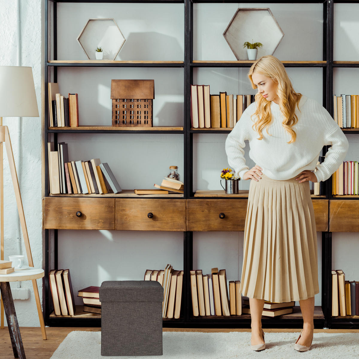 STOLIČKA - hnědá, kompozitní dřevo/textil (38/41/38cm) - Relaxdays