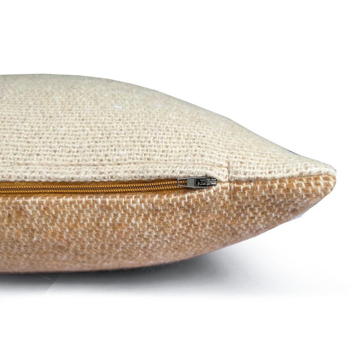 WOLLKISSEN recycelte Wolle Doppelseitig Kamelbeige 35x60 - Beige, Textil (60/35/12cm) - Malagoon