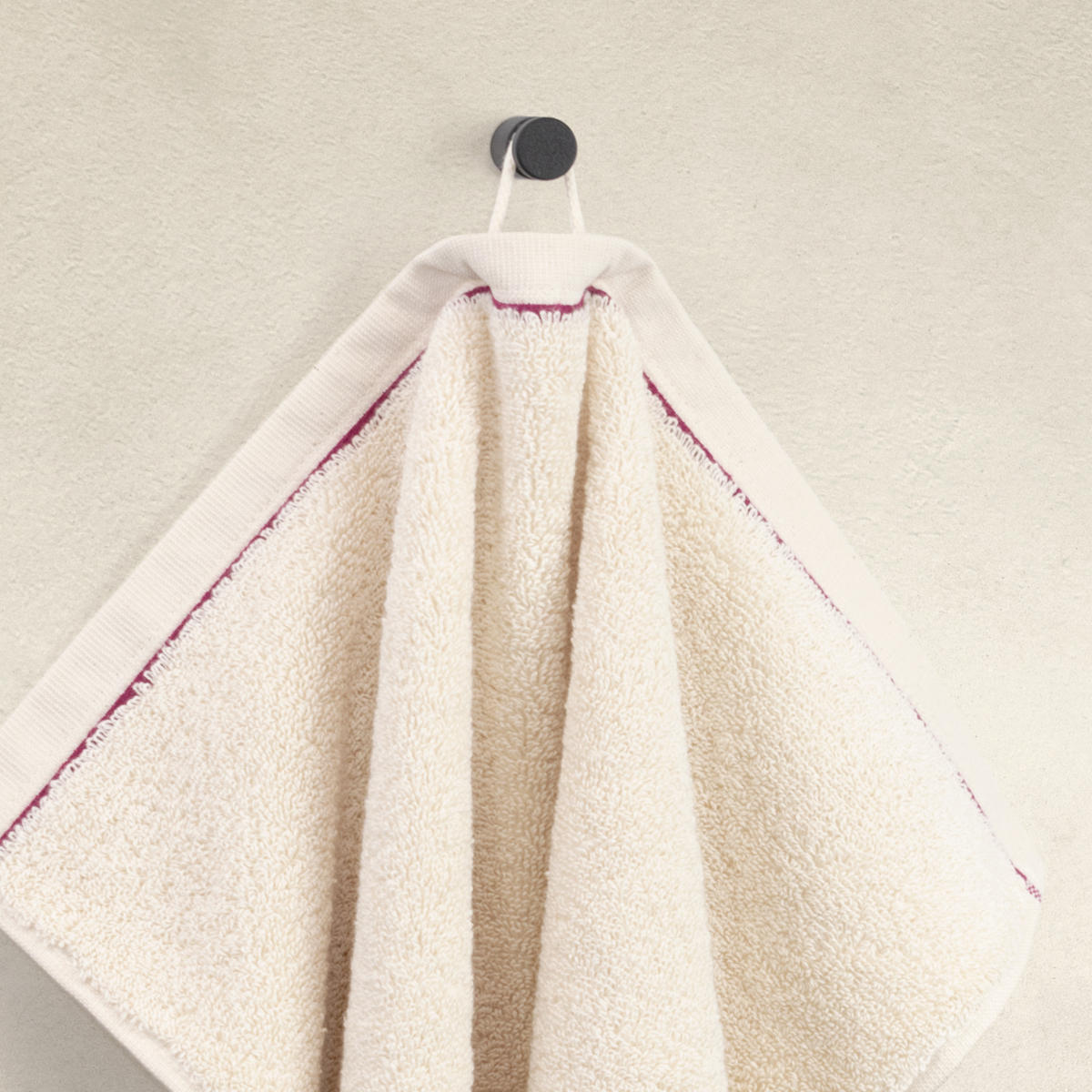 DUSCHTUCH COSY KNITS - Beere/Naturfarben, Textil (67/140cm) - MÖVE