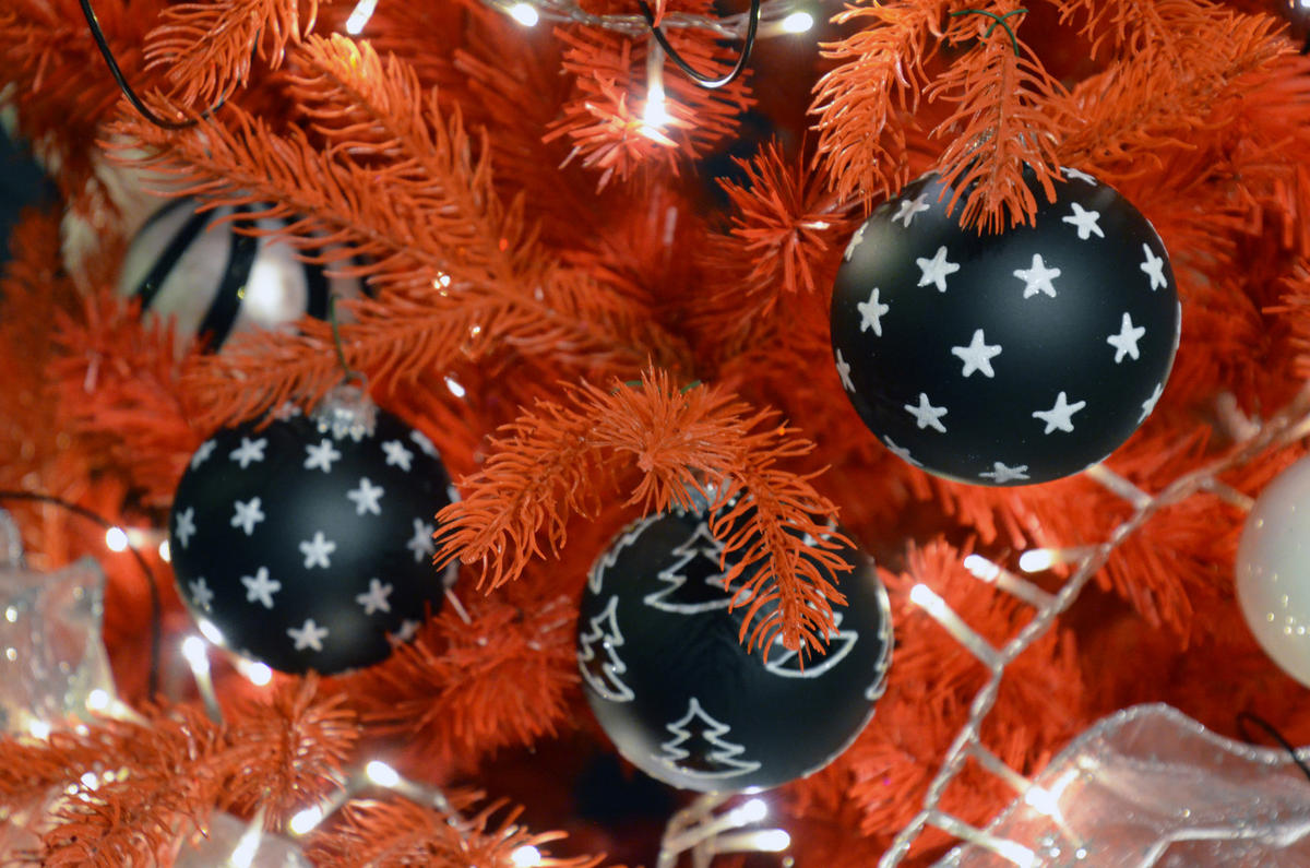 CHRISTBAUMKUGELN Dunkler Winterzauber Schwarz 8cm (Glas / 3 Stk.) - Schwarz, Glas (7/8/7cm) - Krebs Glas Lauscha