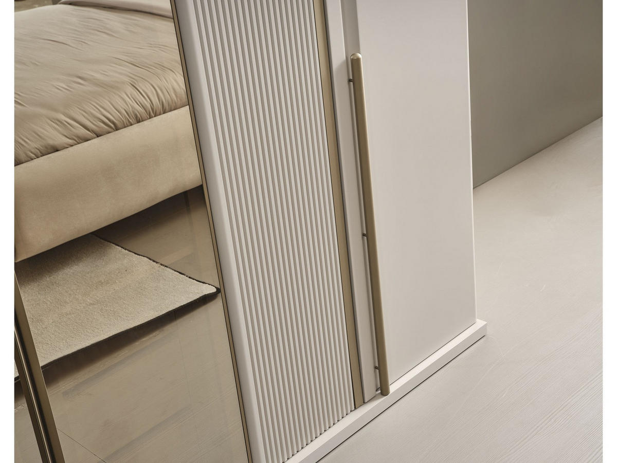 KLEIDERSCHRANK Vega 4 trg. - Beige, Holzwerkstoff (174/212/63cm)