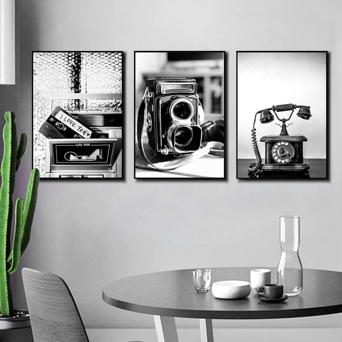 POSTER Set 3-teilig Schwarz Weiß Vintage Kameras Telefone 50x70cm - Schwarz, Papier (50/0.5cm)