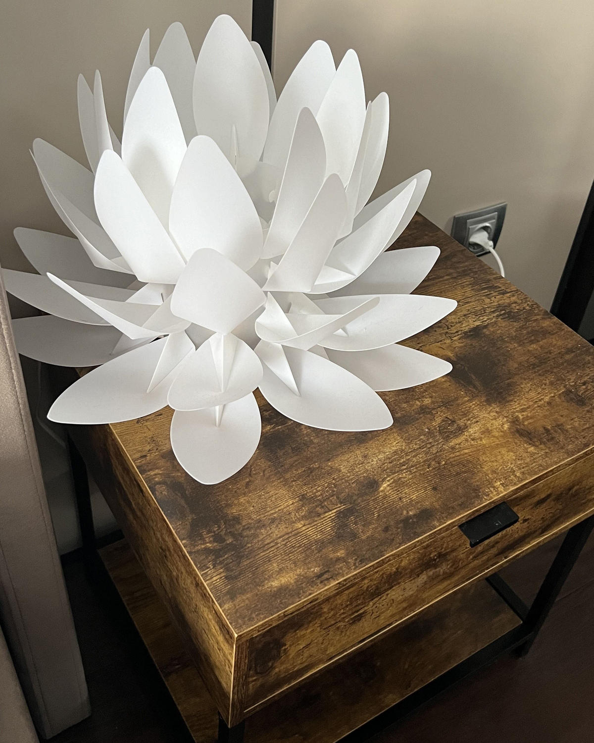 STOLNÍ LAMPA Musone 39/39/30 cm - bílá, plast (39/39/30cm) - Beliani