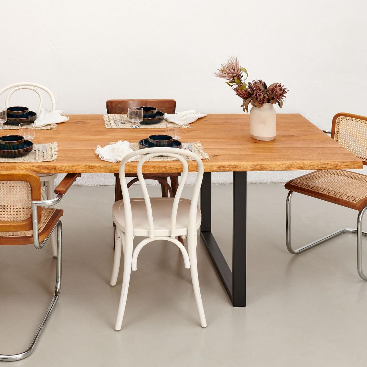 ESSTISCH 220 x 100 cm ULYSSE – 10 Personen / Massive Eiche, geölt - Schwarz/Naturfarben, Holz/Metall (220/100/75cm) - Weber Industries