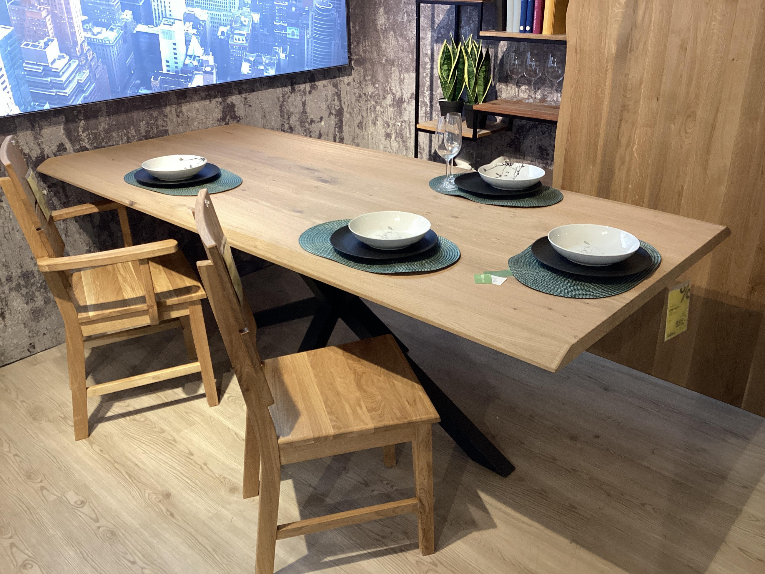 ESSTISCH Saturn - Johann Jakob